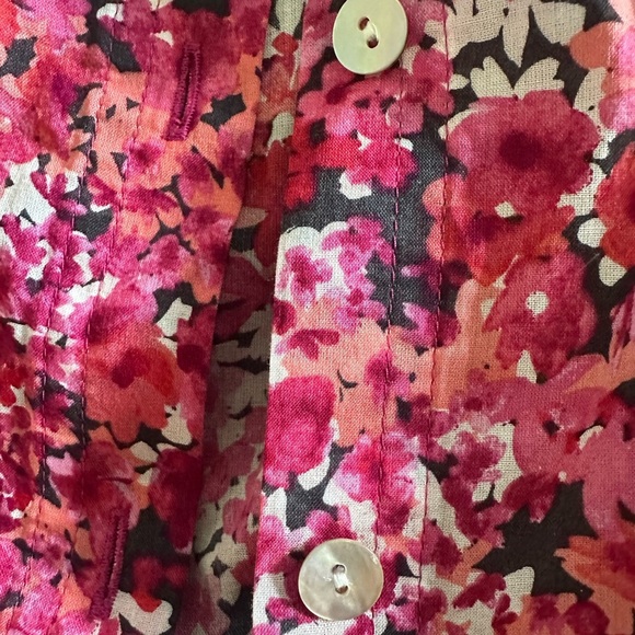 NWOT/EUC J.JILL Beautidul Floral Button-Down Blouse, SZ M - Picture 10 of 11